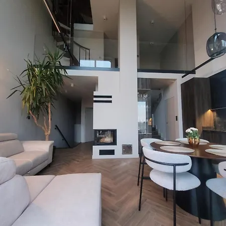 Bialy Orzel-mazury アパート